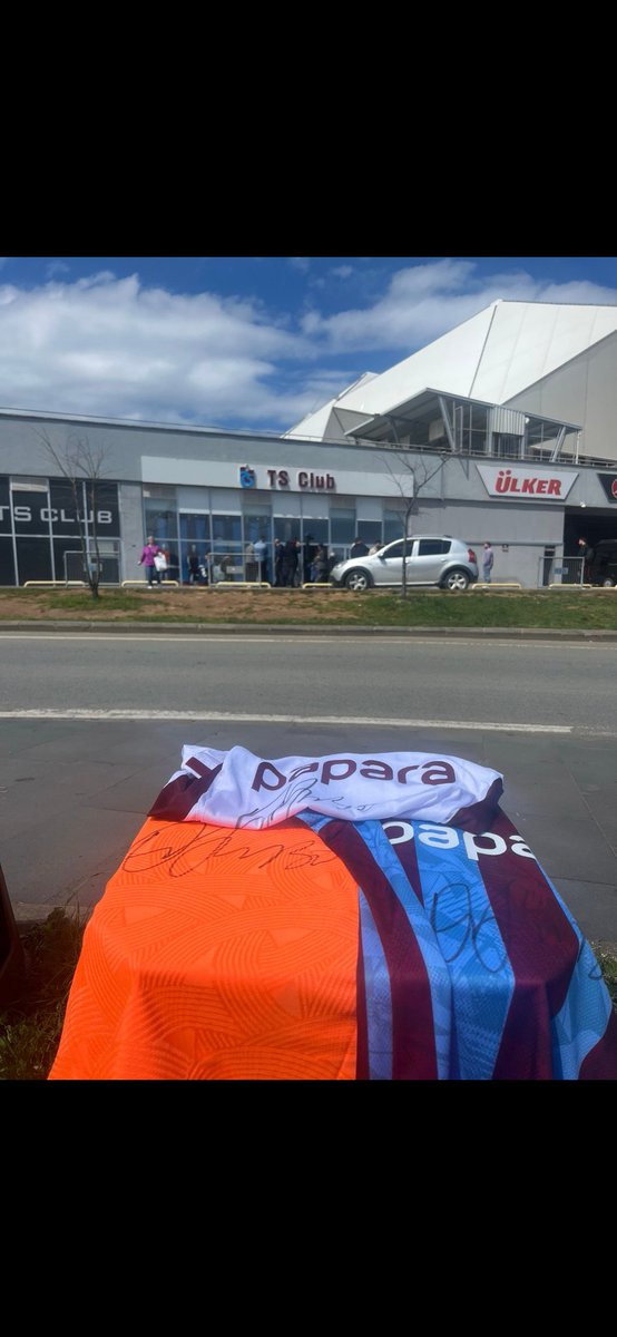 Onuachu imza Forma Çekiliş vakti💢
 Koşullar :
 - Fake hesap olma
- Bu tweeti beğen + rtweetle
- Bu hesapları takip et:
<a href="/SalihaDilek6135/">🏆SALİHA ŞKR ⚓️</a> <a href="/siyah_KiN/">❤️💙𐰺𐰀𐰾𐰃𐰢 𐰲𐰀𐰣</a> <a href="/nedenacaaba/">Erdinç</a> <a href="/gkhtrk61/">Gökhan TÜRK</a> <a href="/tckcmk/">𝐬𝐛𝐫𝐝𝐠𝐧</a> <a href="/Trabzonspor/">Trabzonspor</a>
Çekiliş 01.05.2026 tarihinde yapılacaktır. 4 asil/4 yedek seçilecek. #KENETLEN  #KING +