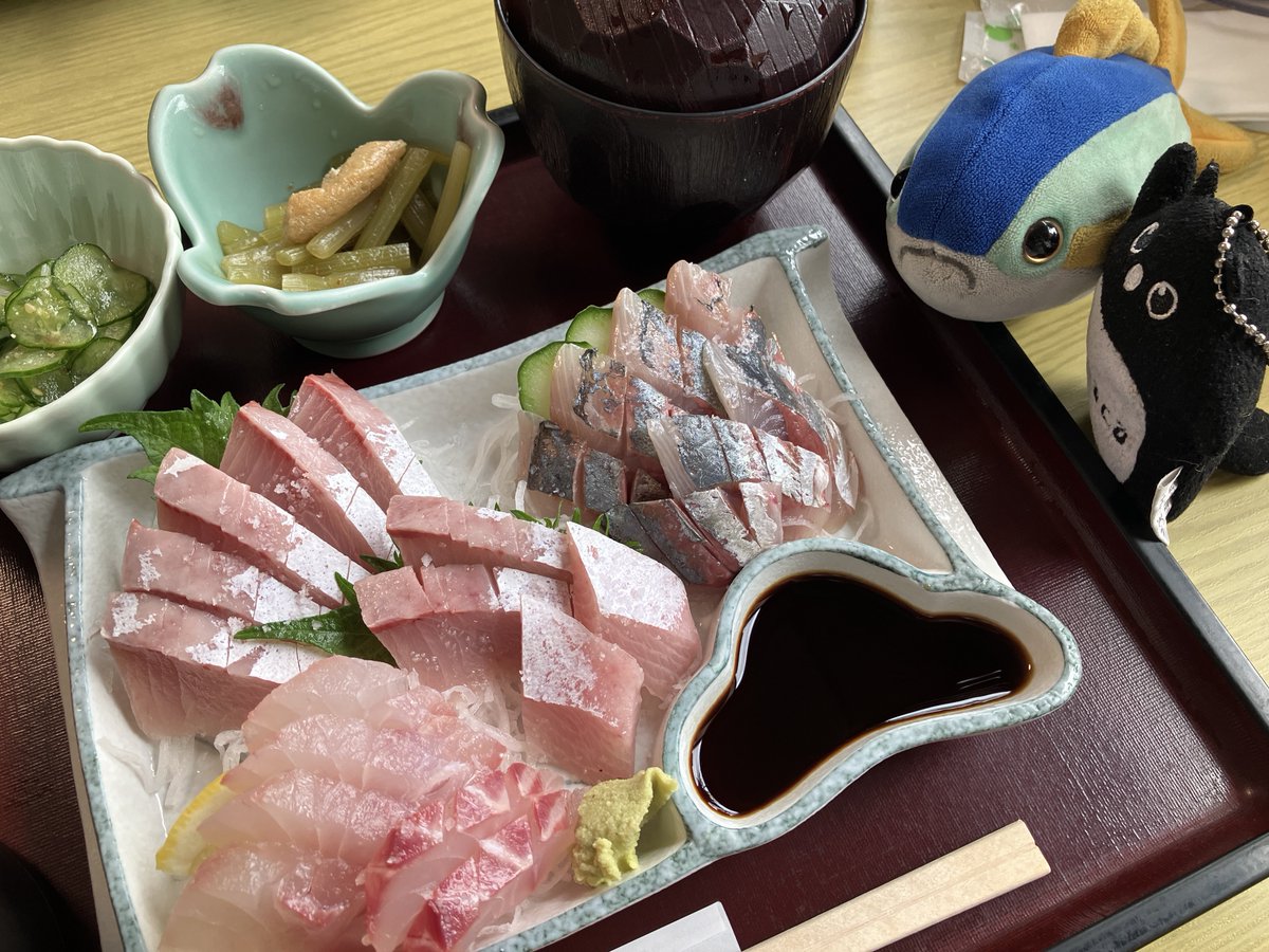 ブリ、世界だよ tweet media