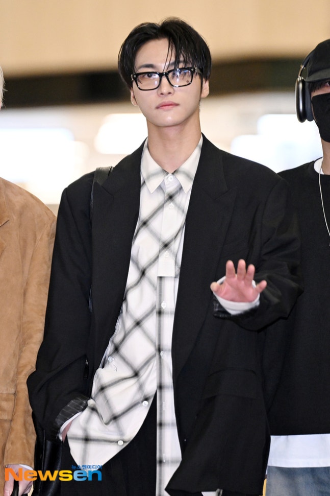 SEONGHWA WORLD tweet media