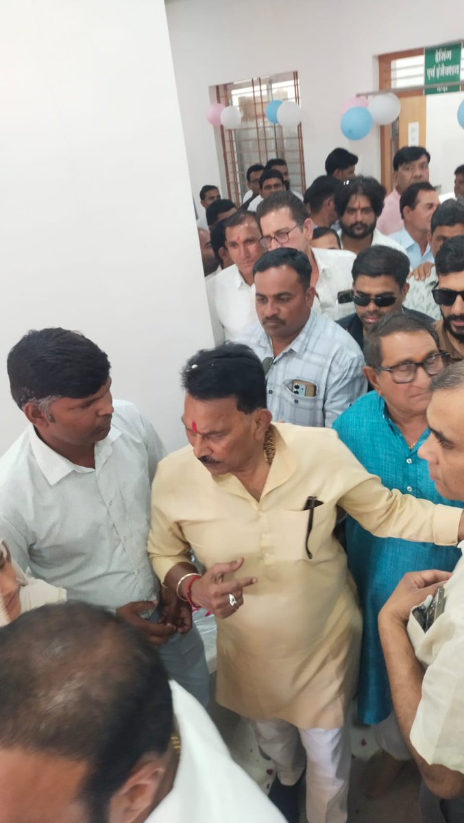 RashmiPandeyIND's tweet image. #PBI मर्ज हो
हम सभी CHO की विनम्र अनुरोध है कि PBI व्यवस्था में जल्द सुधार किया जाए और इसे मर्ज कर न्यायपूर्ण बनाया जाए।
हमारा संकल्प – सशक्त CHO, स्वस्थ मध्यप्रदेश।
#StopUnfairPBI #CHO_Ekta_Zindabad @PMOIndia #JusticeForMPCHO
@healthminmp @NHM_MP @rshuklabjp @DrMohanYadav51