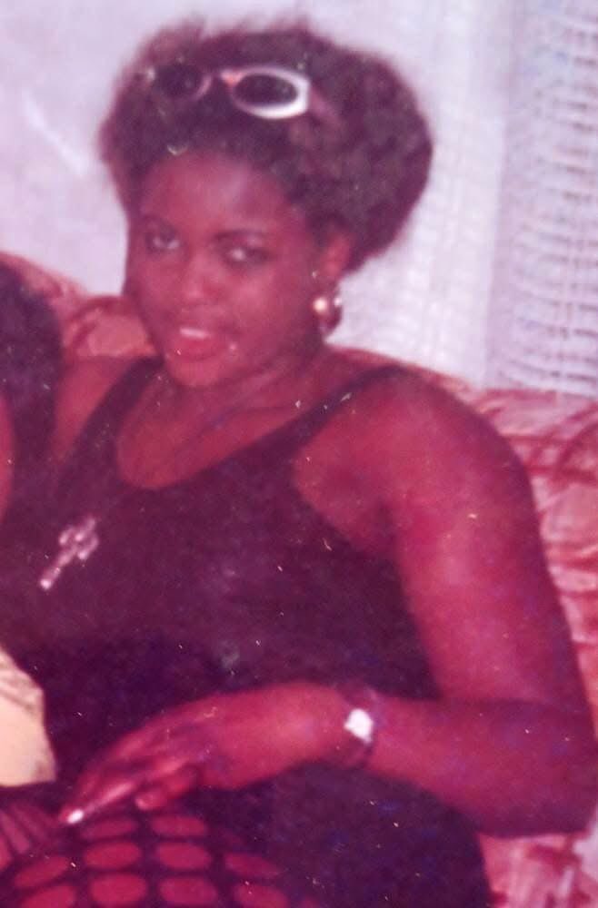 Extractor tweet media