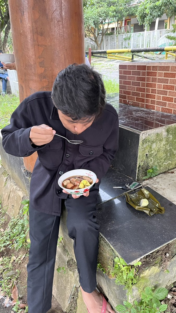 عينتا اريا هوتاما tweet media