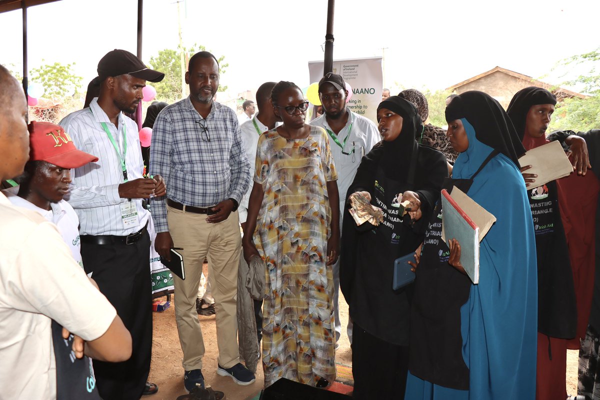 RACIDA_Ngo's tweet photo. Day 2 | #HanaanoProgramme Financial Inclusion Learning Event – Field Visit to Neboi, Mandera

RACIDA led @IGADHealthS, @Concern #HanaanoProgramme partners & government reps from Kenya, Ethiopia & Somalia for a field visit showcasing community savings & loans groups.

#VSLA models are advancing grassroots financial inclusion, but gaps remain in access to credit & formal financial linkages.

The visit also highlighted fuel-efficient stove enterprises, where 33 participants are driving income generation and reinvesting through VSLAs, strengthening the livelihoods–finance nexus.

Bridging community systems, livelihoods & formal finance is critical to scale inclusive solutions.

@Irish_Aid @IrlEmbKenya @IGADPeace