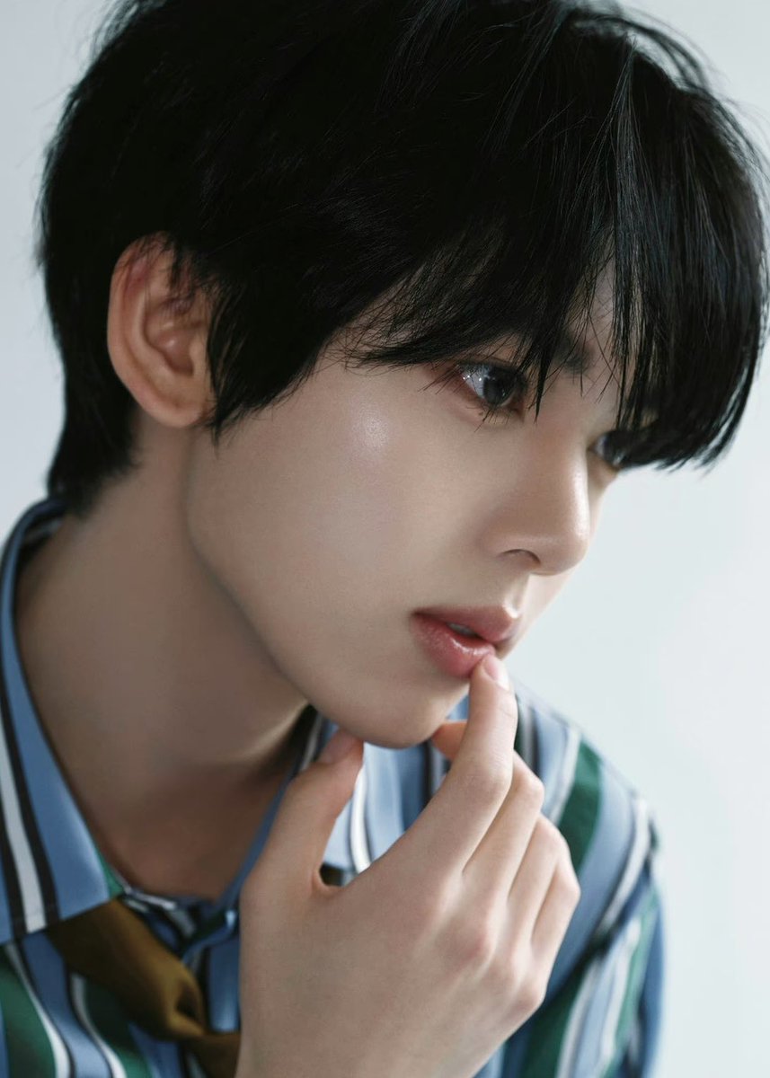 산호치 tweet media