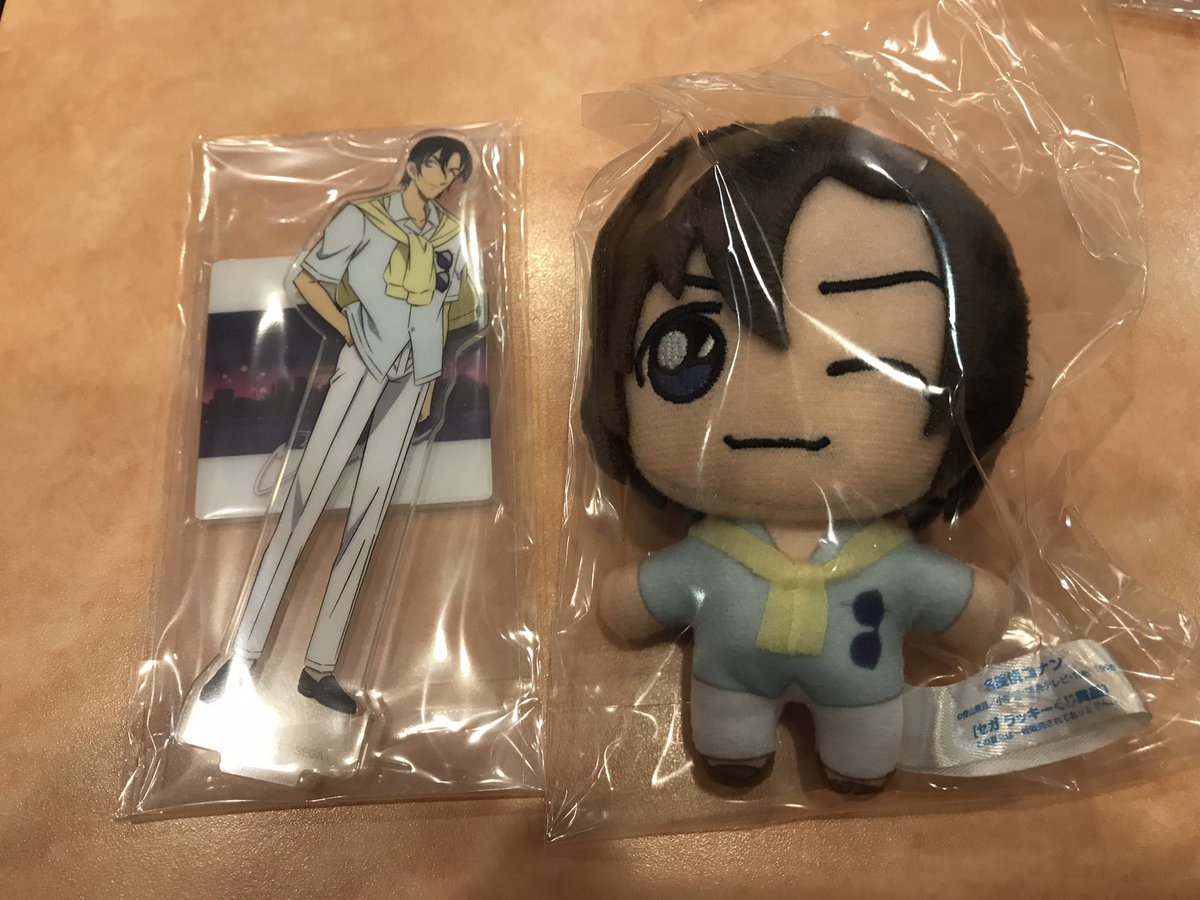 びんた tweet media