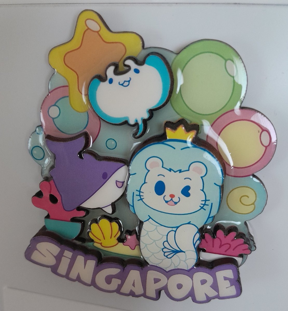 Robyn Tan tweet media