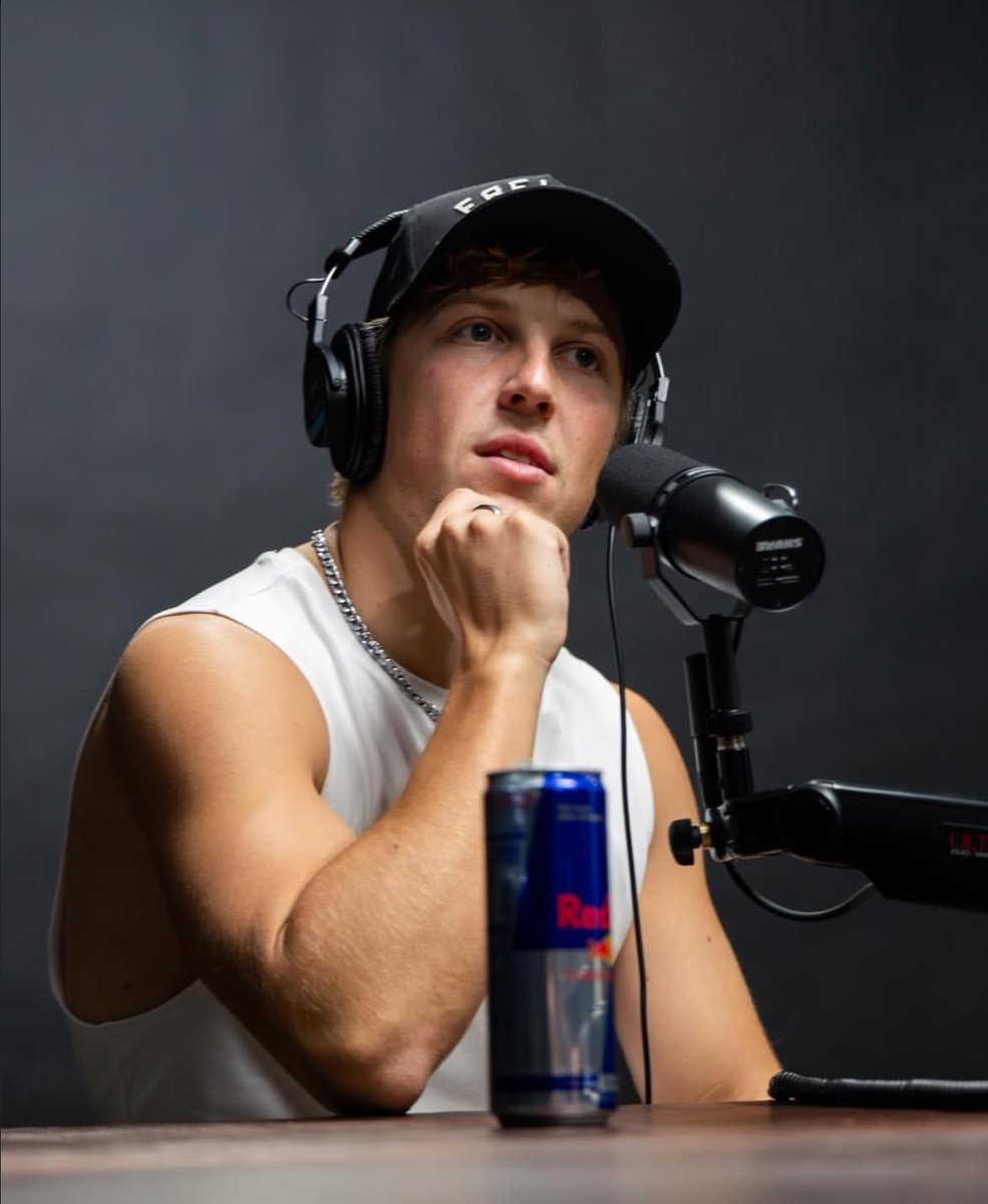 Nika🍁にか tweet media