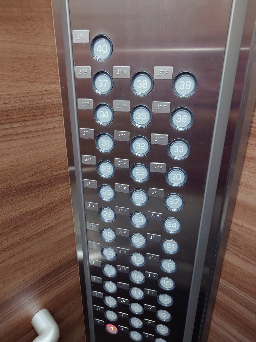 たやん tweet media