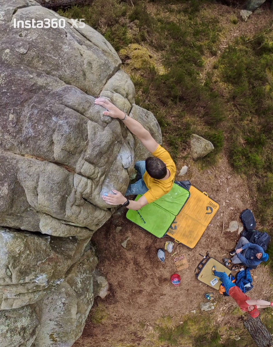 mountain-instruction tweet media