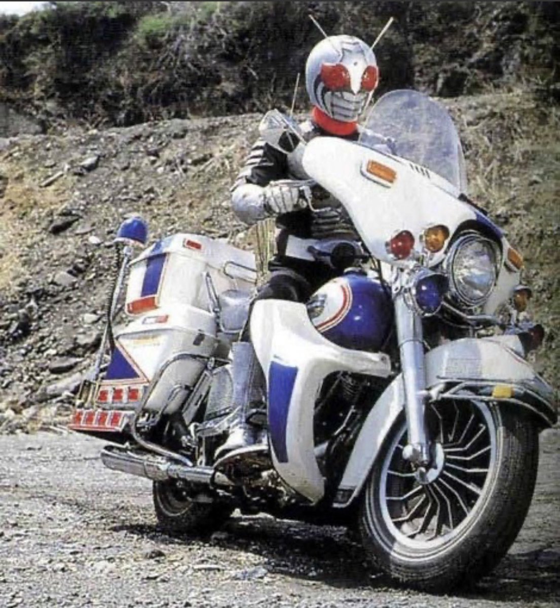 変形するバイクVジェット