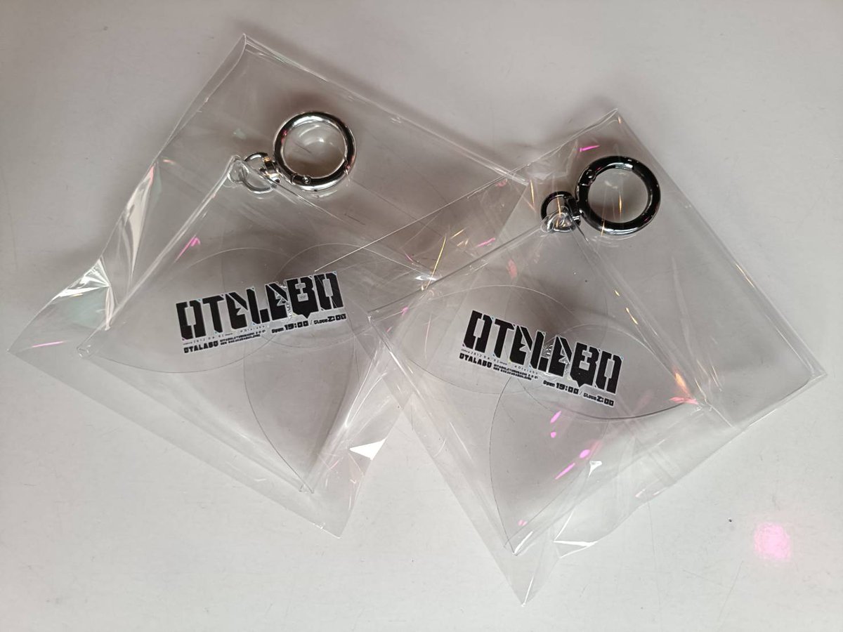otalabo's tweet photo. ✨LABOLIVE24グッズ情報✨
OTALABO🆕グッズ登場です𖤐.*ﾟ
スクエア型でUSBメモリやイヤープラグを入れておくのにピッタリ✧ \( °∀° )/ ✧
❀【OTALABOクリアミニポーチ】500円
会場で実物を手にとって見てください☺
#LABOLIVE24 #らぼライブ24 https://t.co/iIb5ujmhFY