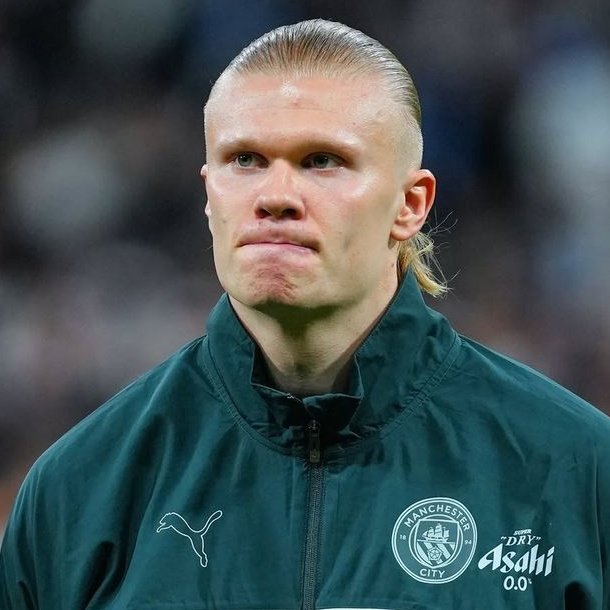 •Miko•❄️ tweet media