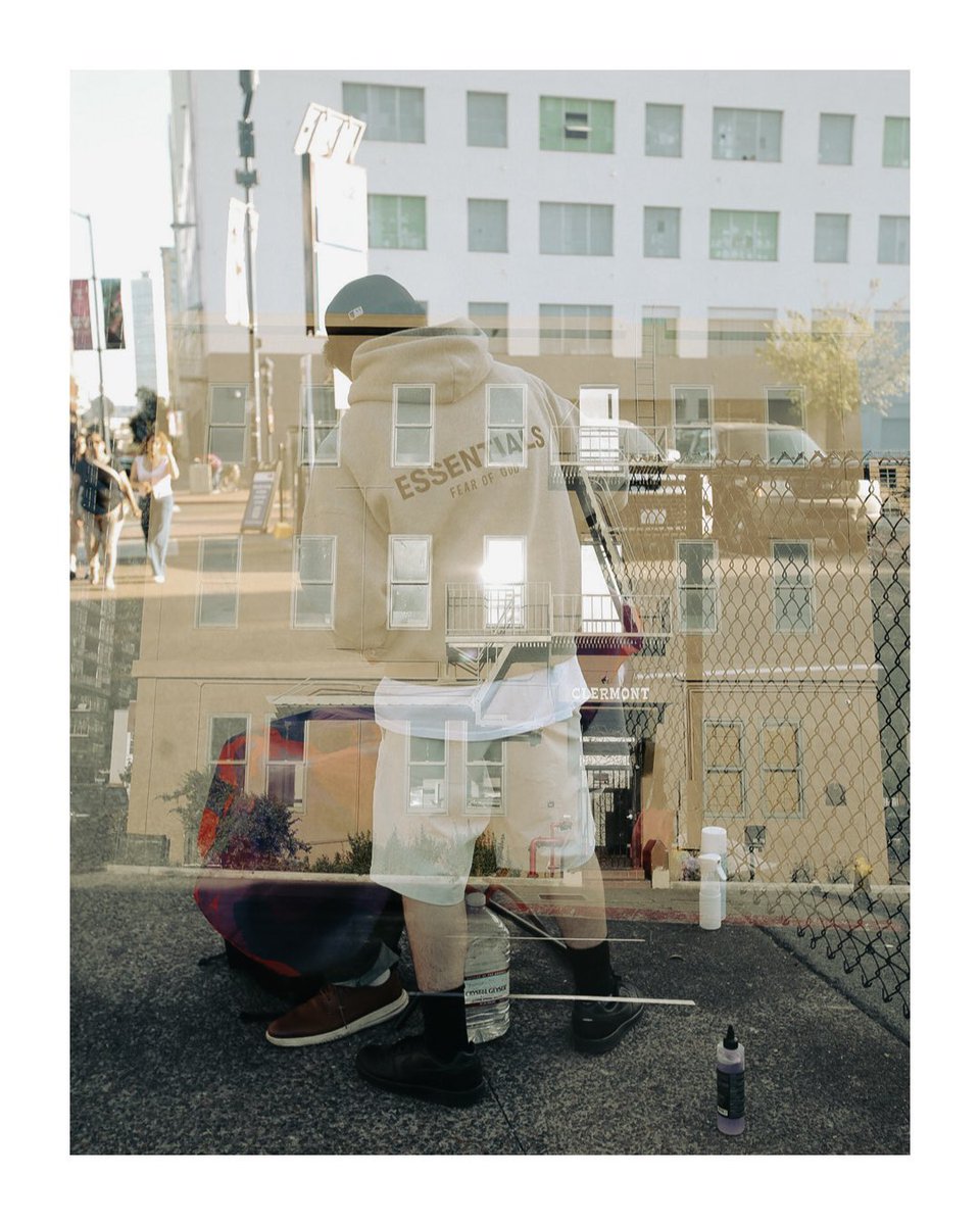 lee hernandez tweet media