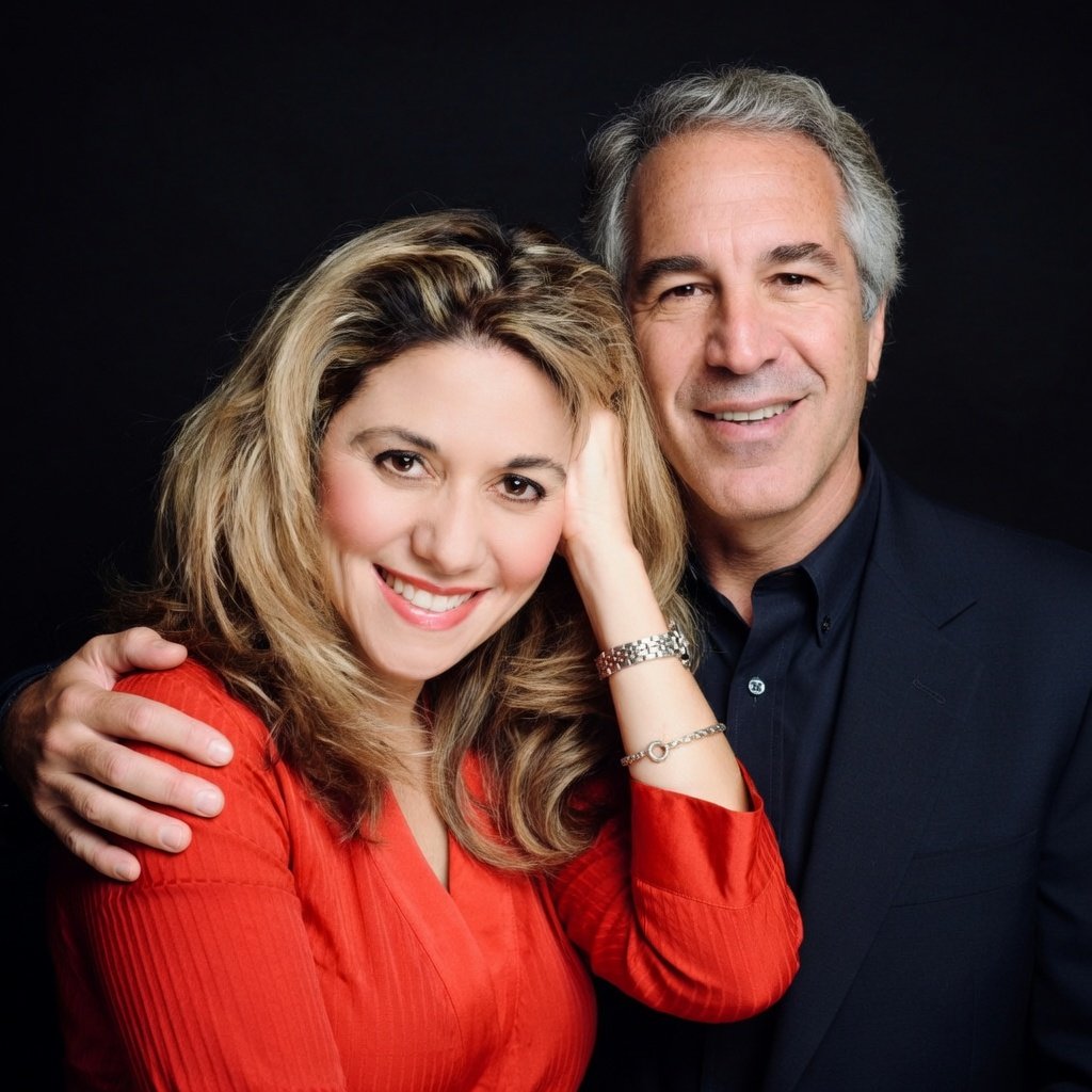 HawkeyeStranger tweet media