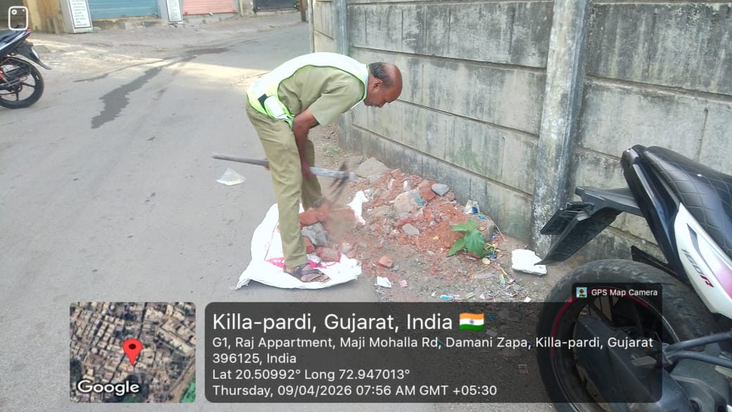 #SHS2025, #Swachhotsav, #SwabhavSwachhata, #SanskaarSwachhata, #SwachhataHiSeva2025, #NirmalGujarat2
પારડી નગરપાલિકા દ્વારા તા. ૧૭-૦૩-૨૦૨૬ થી તા. ૩૦-૦૪-૨૦૨૬ સુધી “સઘન સફાઈ ઝુંબેશ” અંતર્ગત આજ તા.૦૯-૦૪-૨૦૨૬ ના રોજ સી એન્ડ ડી વેસ્ટનો યોગ્ય સ્થળે નિકાલ કરવામાં આવ્યો.