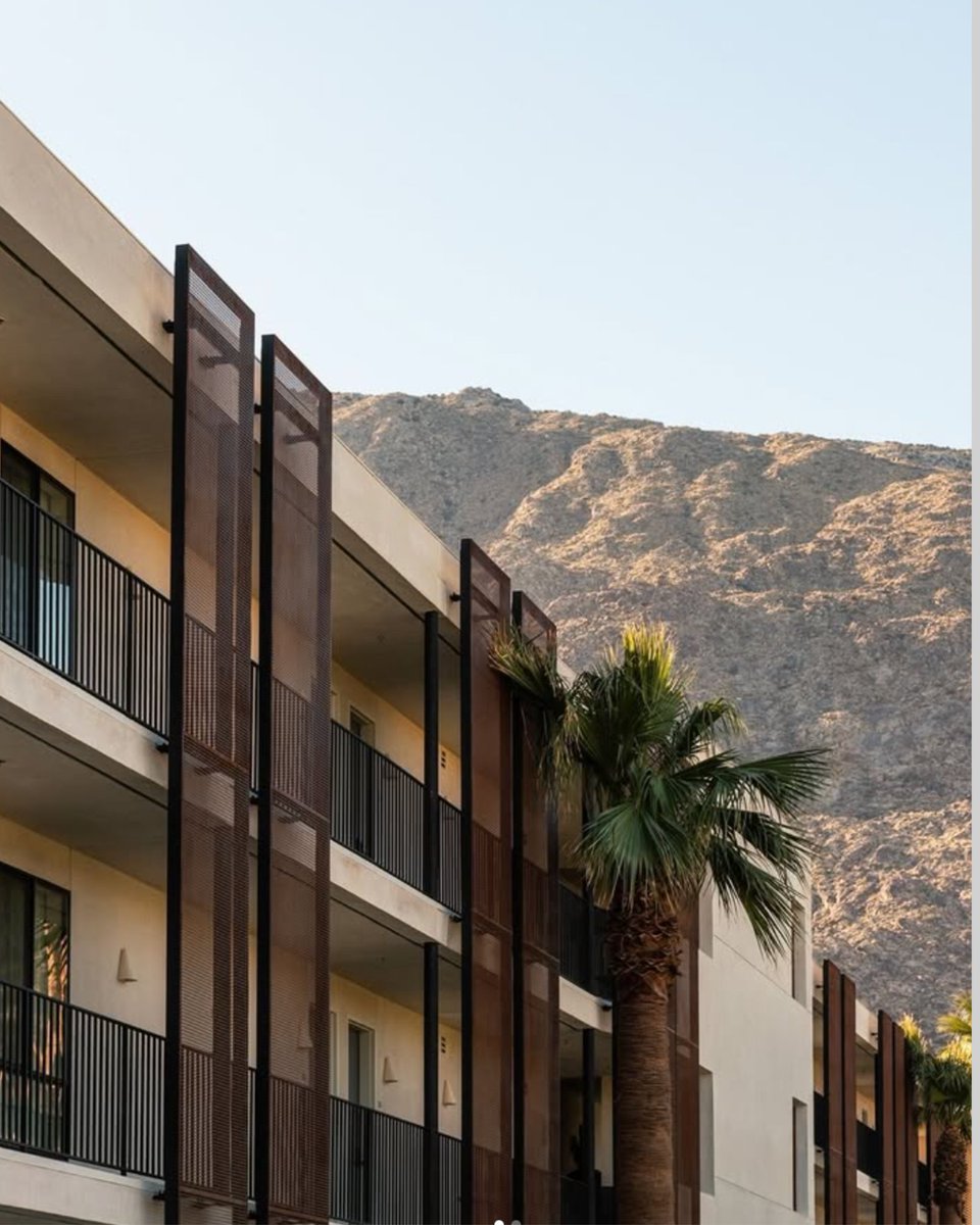 A19 Artisan Lighting tweet media