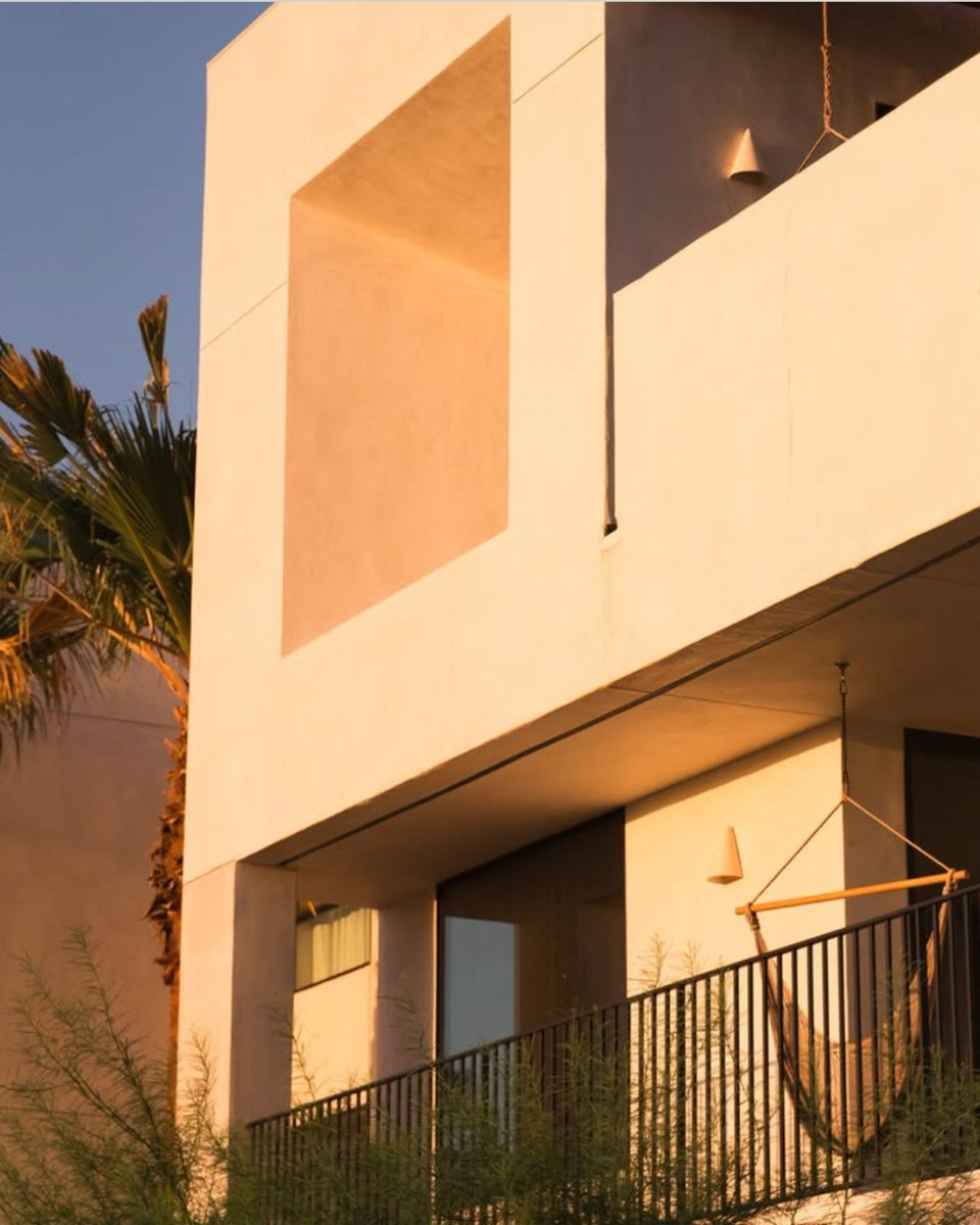 A19 Artisan Lighting tweet media