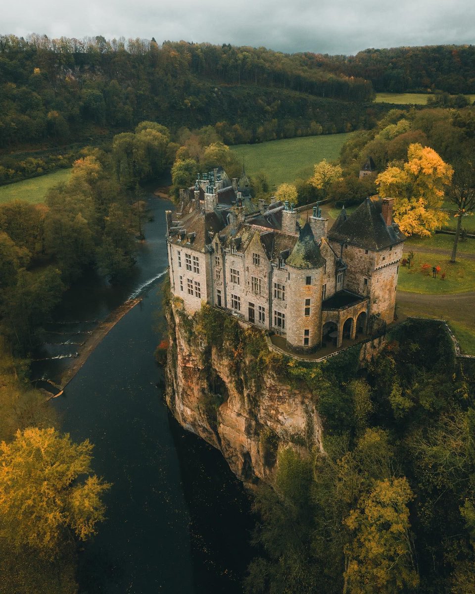 escape056's tweet photo. Walzin Castle, Belgium 🇧🇪 https://t.co/IDocyzvyN0