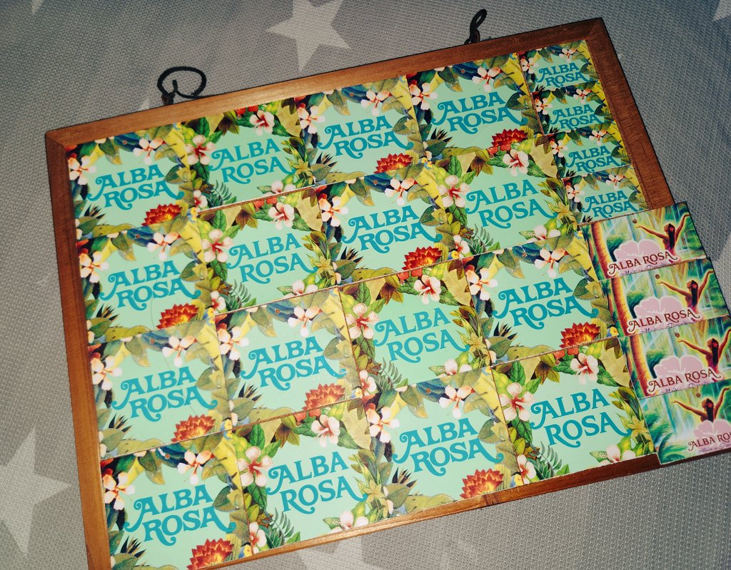 ともこ tweet media