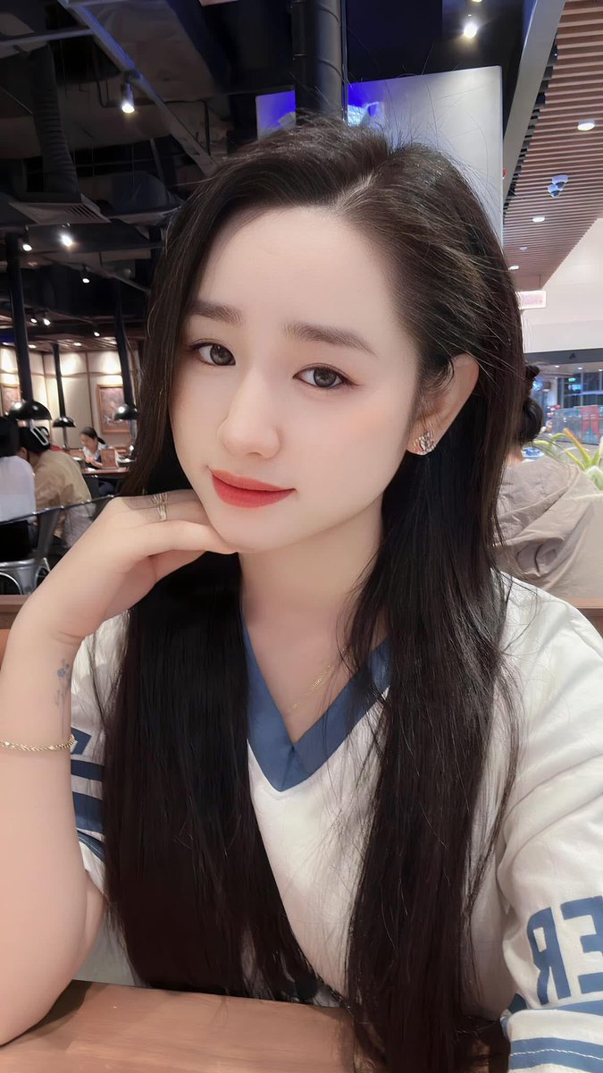 Thanh Vân tweet media