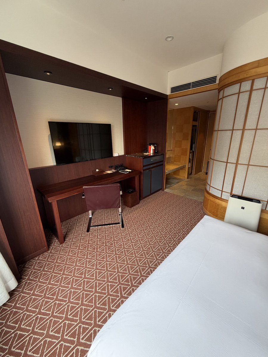 N 5/15-17✈️BKK🇹🇭 tweet media