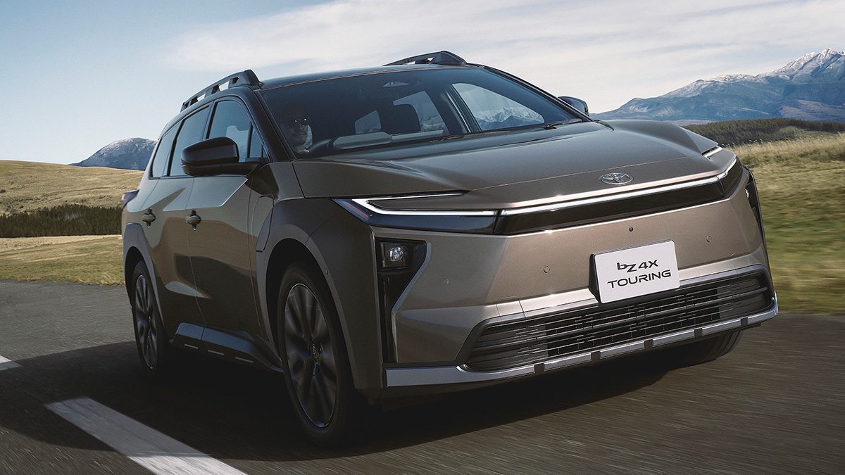 DrivenMotoring's tweet image. EVs are evolving fast.

The Mercedes-Benz VLE, Volkswagen ID. Cross and Toyota bZ4X Touring show how broad the future has become.

drivenmag.co.za/future-perfect…

#EV #FutureMobility #Driven
