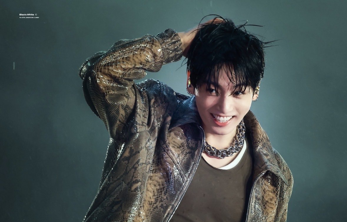 tati⁷ִ𓂃 tweet media