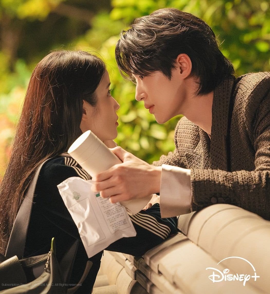 zhouye’s gf 周也 tweet media