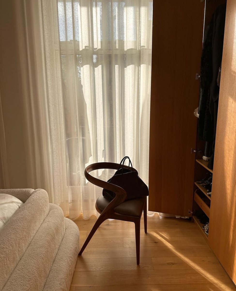 inohimwell's tweet photo. Ditched my 6AM alarm for 30 mins of morning yoga—now I sip matcha and smile before work. Small shift, big glow https://t.co/KCaTMXKIXZ
