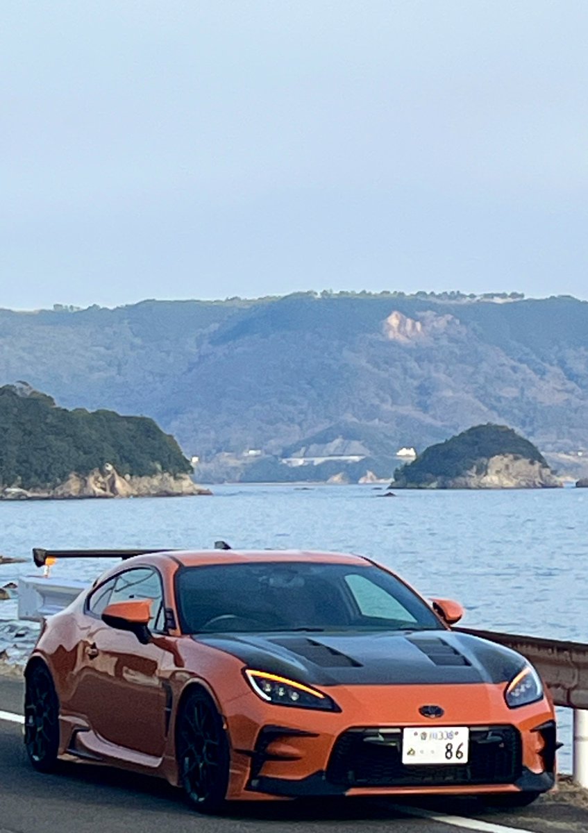 ちゃー tweet media