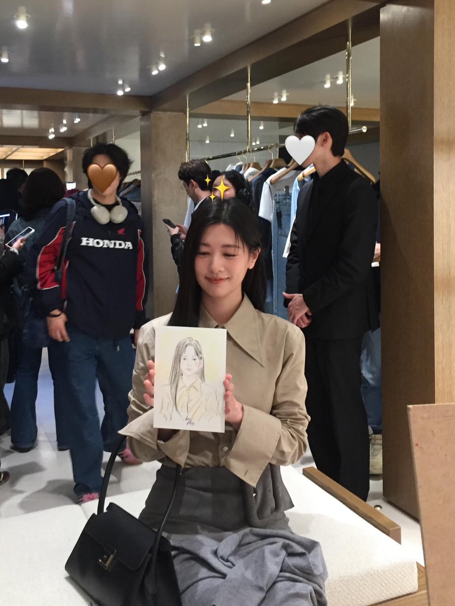 Mr. & Mrs. JUNG tweet media