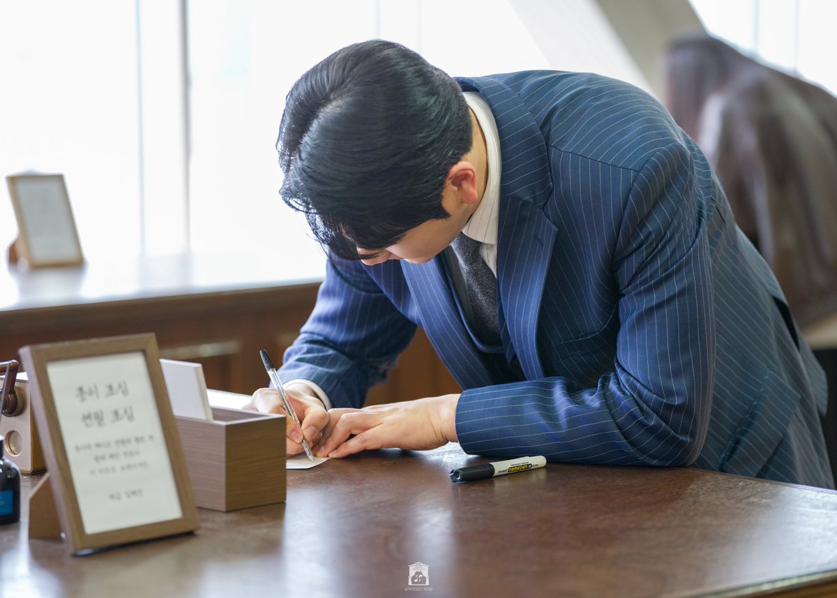 後nWHERE tweet media