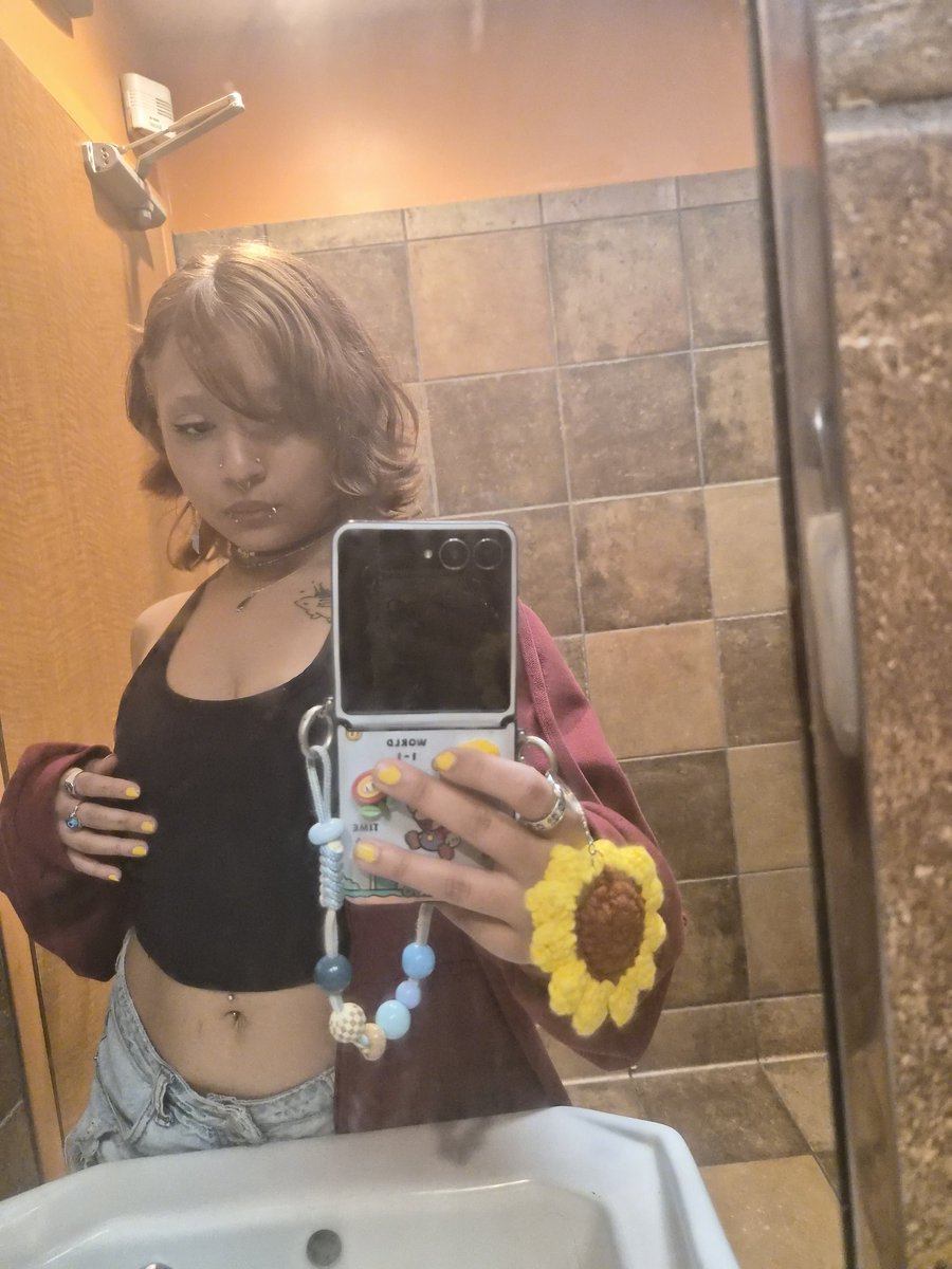 🍎 ✧･ﾟ: *✧･ﾟ🍏 tweet media