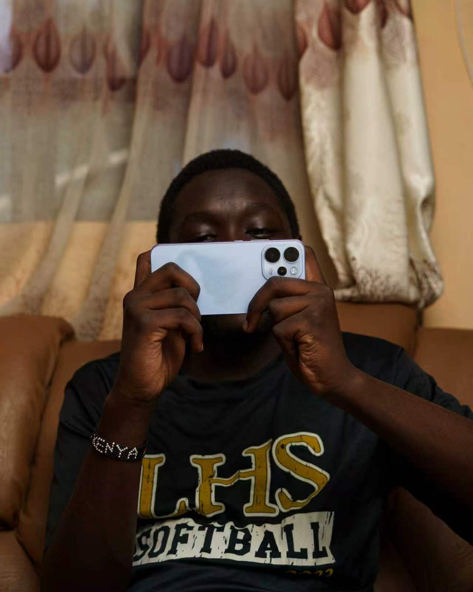 OPPO Kenya tweet media