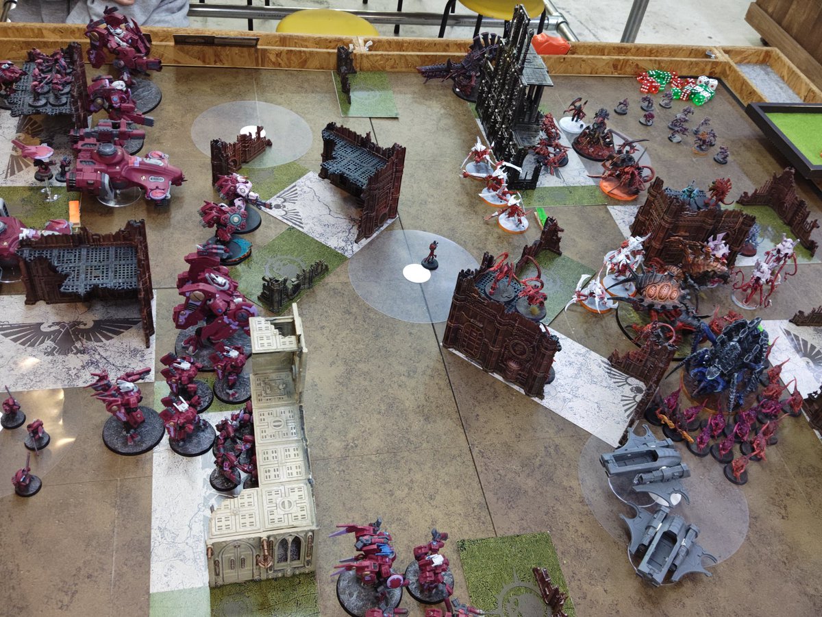 左膝に爆弾💣 tweet media