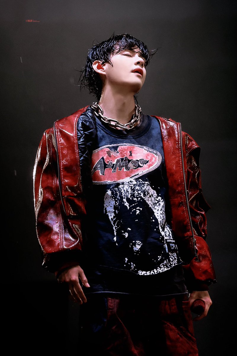 V Charts⚡️ tweet media