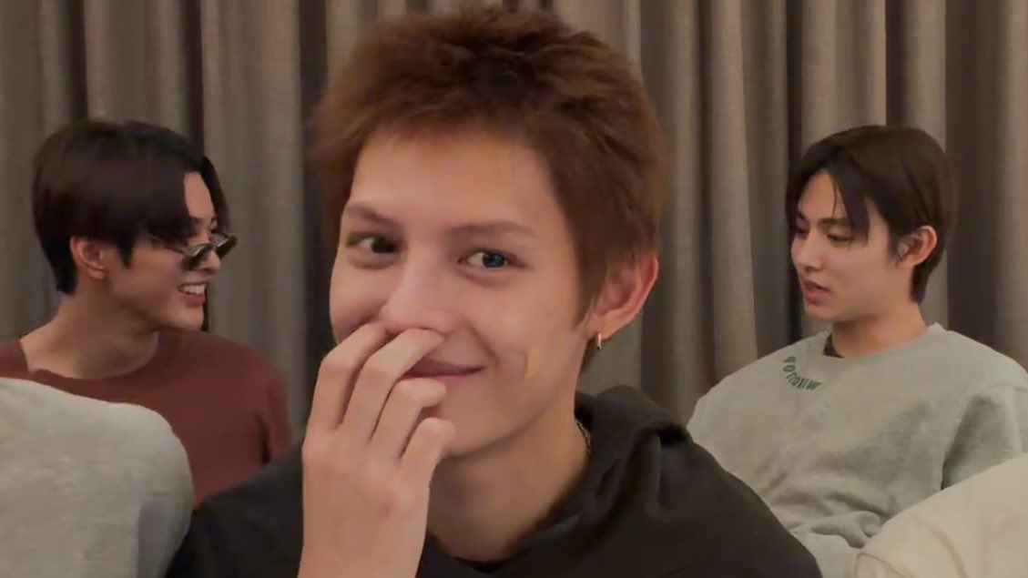 seanshinee tweet media