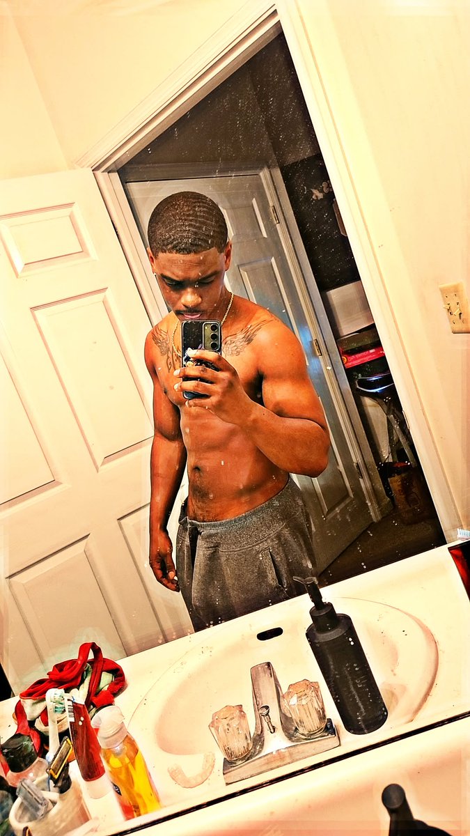 This how 29 &amp; single looks. Come get me