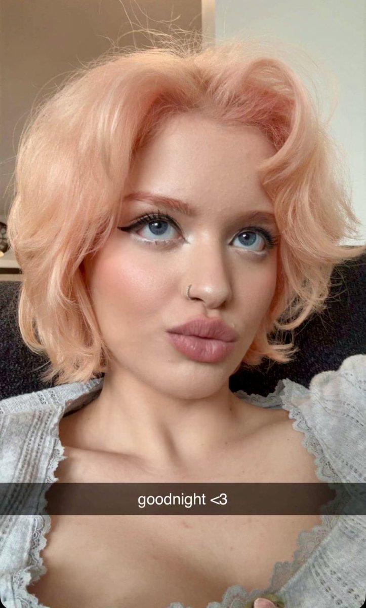 esimpv5's tweet photo. GINA BABY. I cant handleee the fuel lately. 🤤😘 https://t.co/8mLwLukGnx
