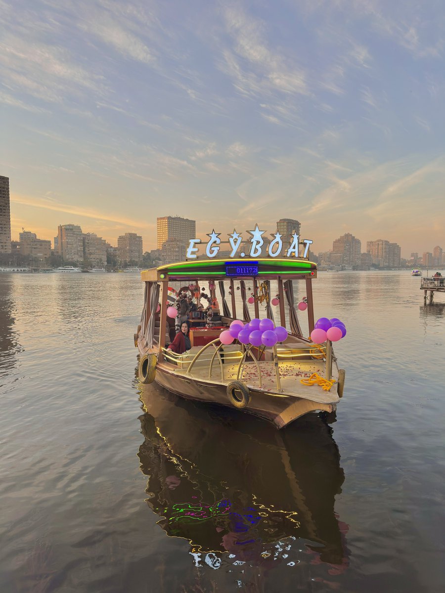 EasyGooPlaces's tweet photo. خروجة على اجمل ڤيو للنيل 😍و كمان Romantic date او Birthday علي مركب في قلب النيل ❤️ 
Le Mix Nile Lounge https://t.co/4LA76FFWm2