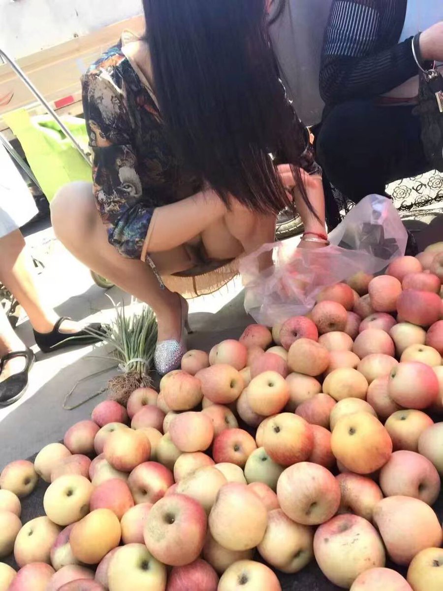苹果真大啊😳 https://t.co/e6XFxxQGtr