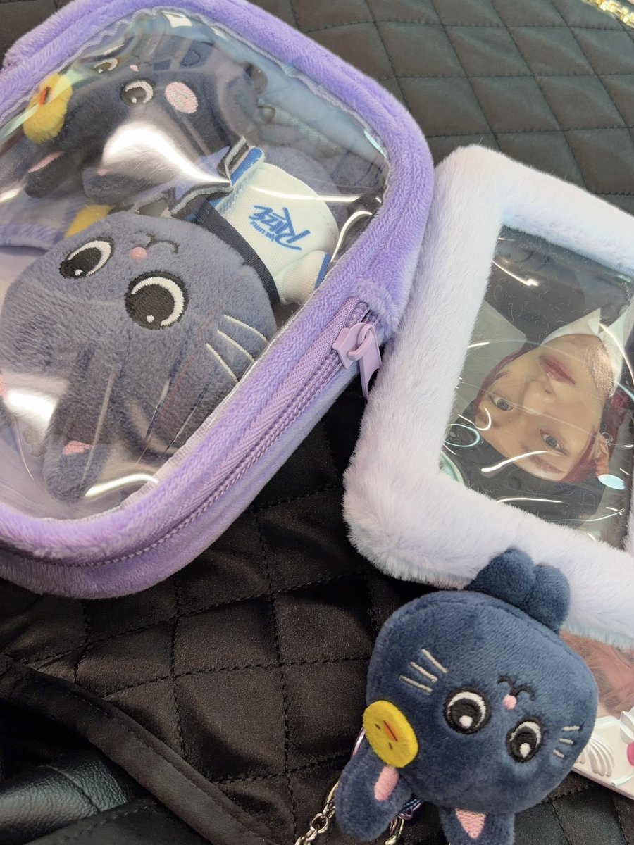 𝑅𝐼𝑁𝐴ᵕ̈* tweet media