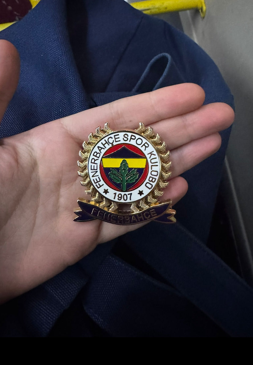 𝓐𝓼𝓵 tweet media