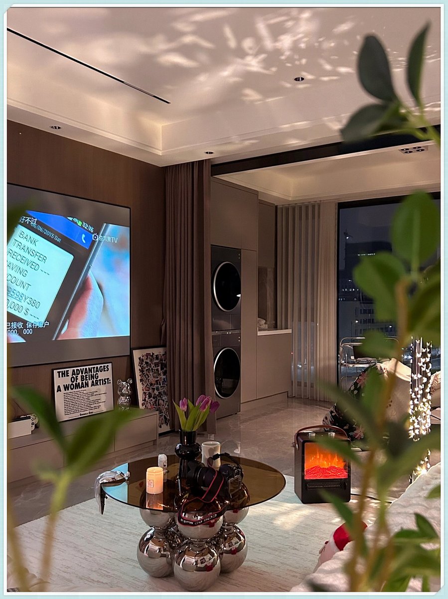 OneLife_210's tweet image. " Today’s not just a day—it’s a pause to savor the little magic: confetti, cozy hugs, and moments that stick. Happy [节日名称，如：Valentine’s Day/Christmas]!  #仪式感 #CelebrateTheSmallStuff"