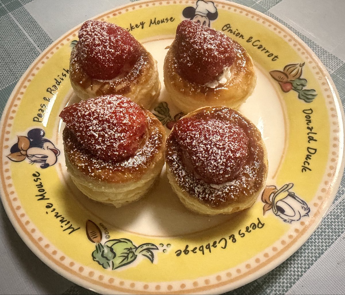 エリツィン tweet media