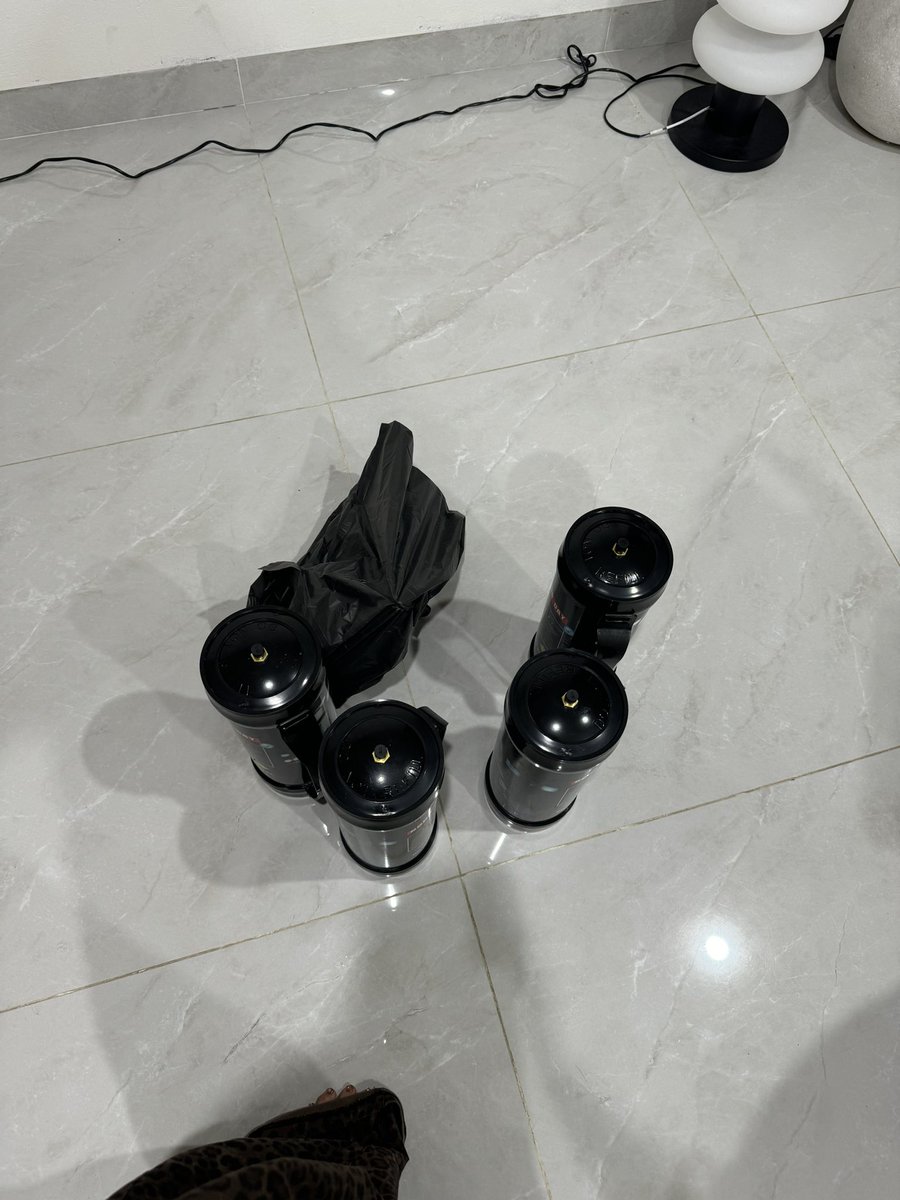 𝐓𝐇𝐈́𝐂𝐇 𝐌𝐈̀ 𝐓𝐎̂𝐌 💜 tweet media