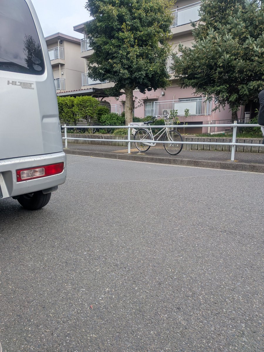 様子のおかしいゴンチー tweet media