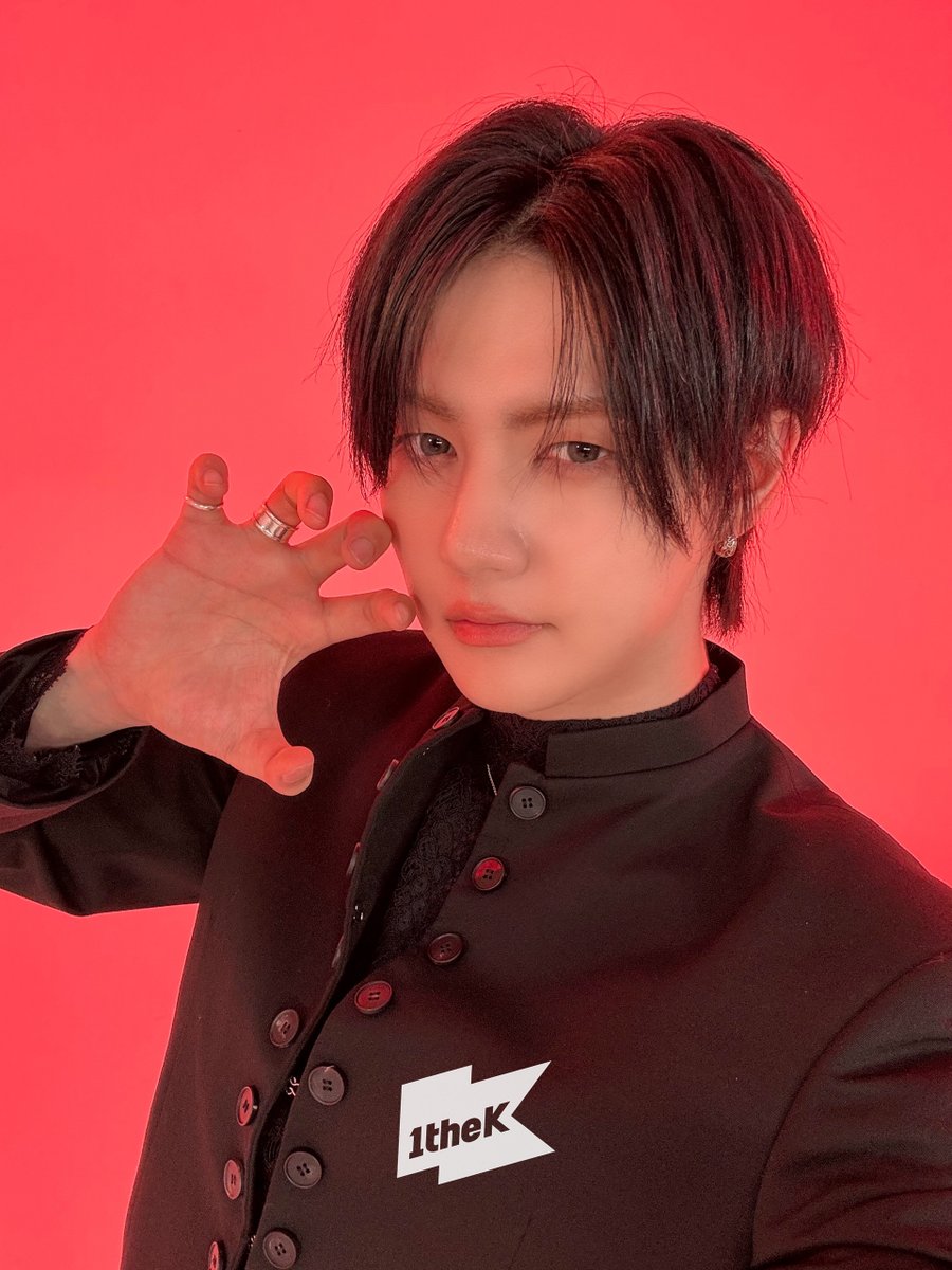 1theK(원더케이) tweet media