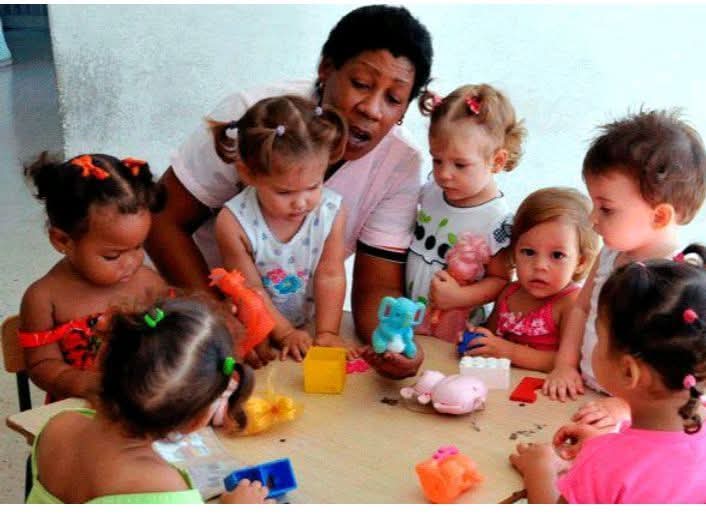 @elsa_ena2 tweet media