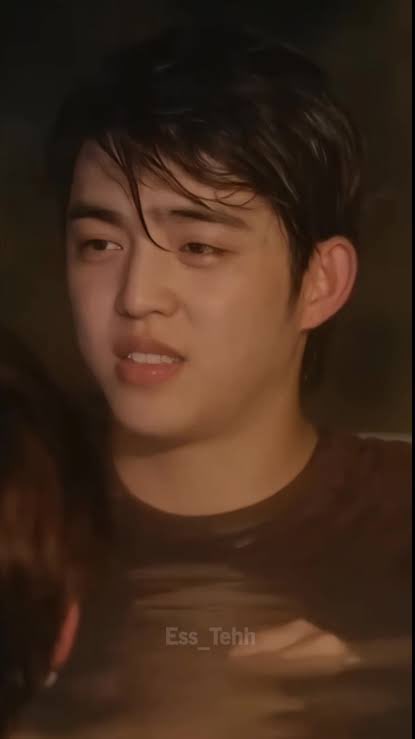 Ace rapper⁷🪷🥢Semi IA 📚 tweet media